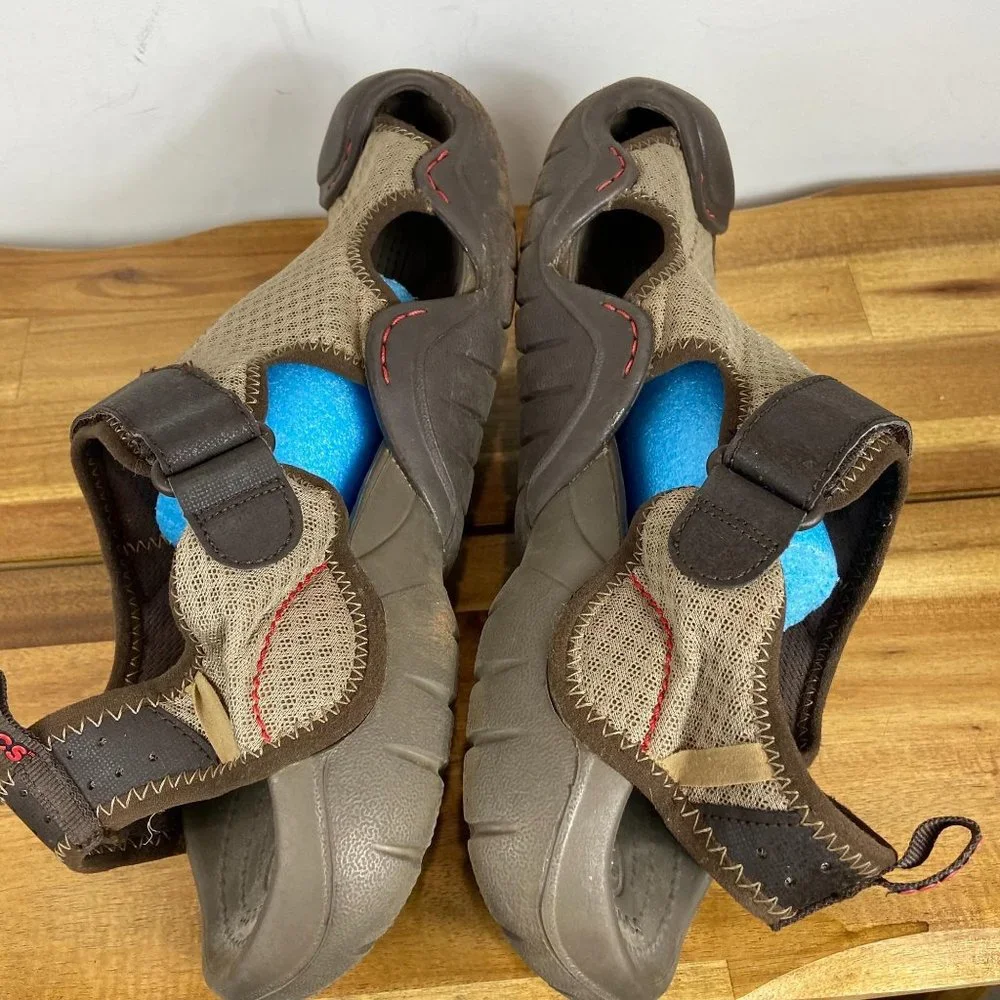 CROCS Brown and Tan Men's Shoes - Picture 6 of 7
